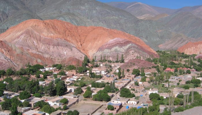 Cerro_de_los_siete_colores