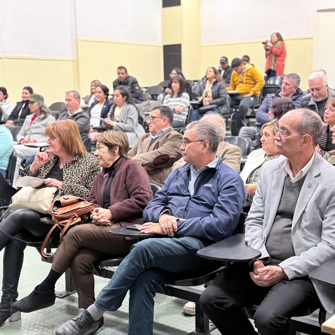La FACET fue sede del Foro “Bosques y Tecnología” con referentes internacionales