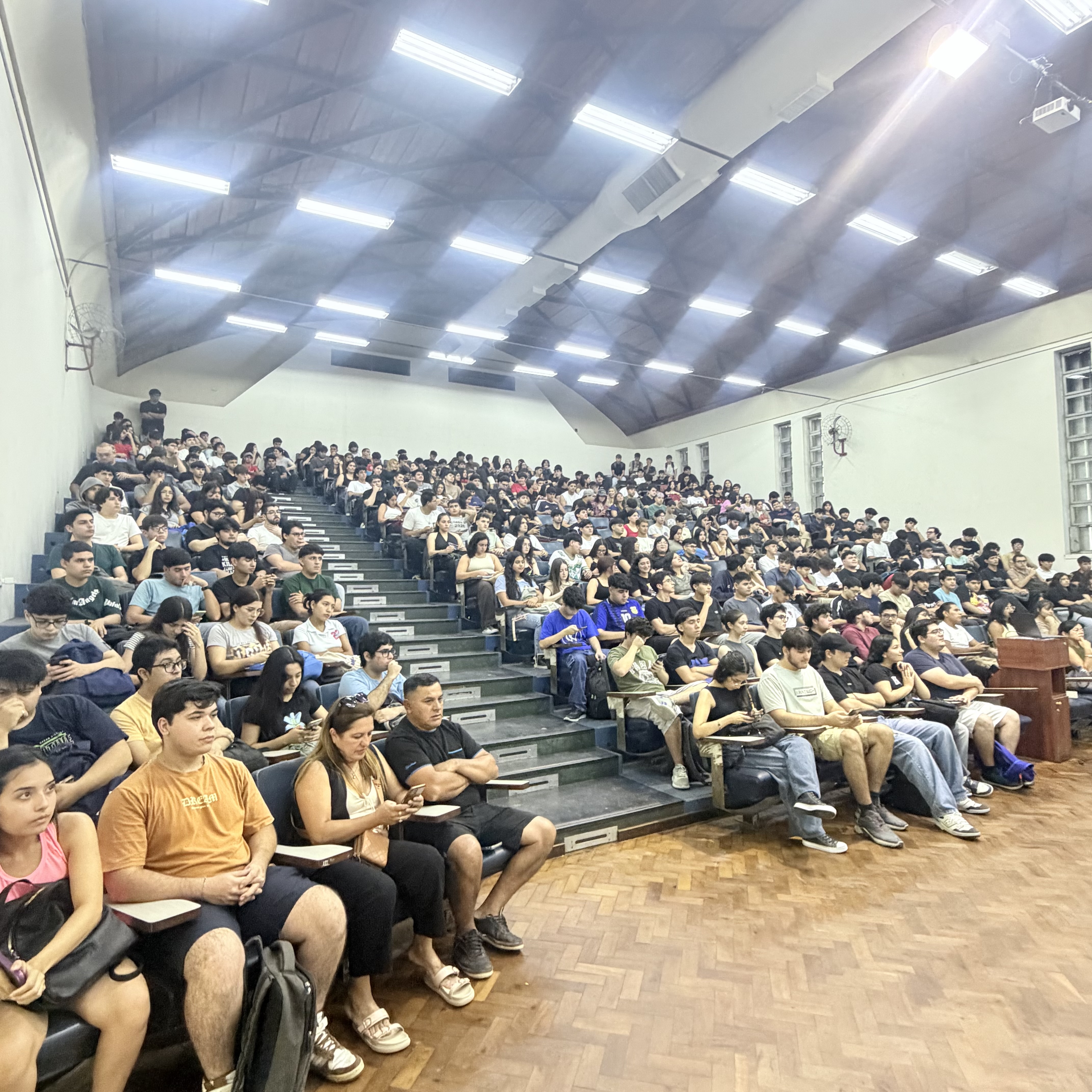 Inicio del curso de Nivelación en Matemáticas – Febrero 2026